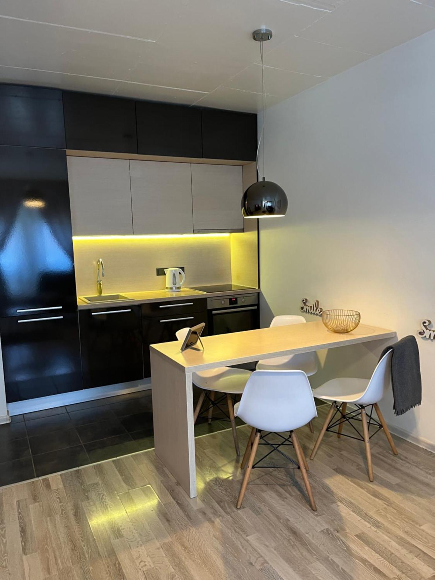 Near Station Apartment Vilnius Exterior foto